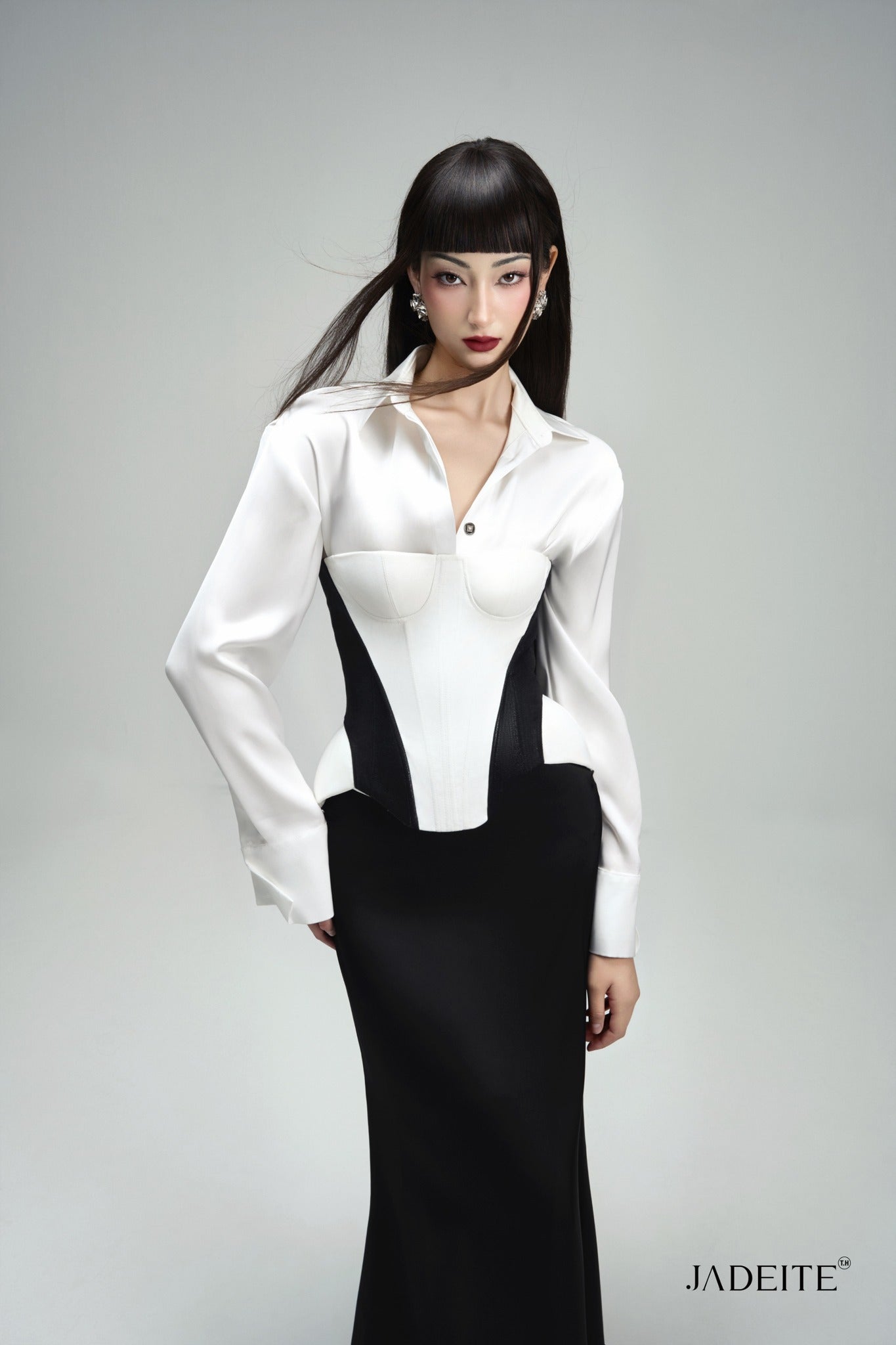 Planny White Shirt & Iron BW Corset & Kim B Maxi-Skirt