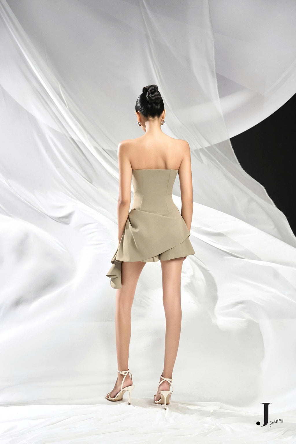 Tulip Moss Vest x Moss Off-shoulder x Vie Moss Short