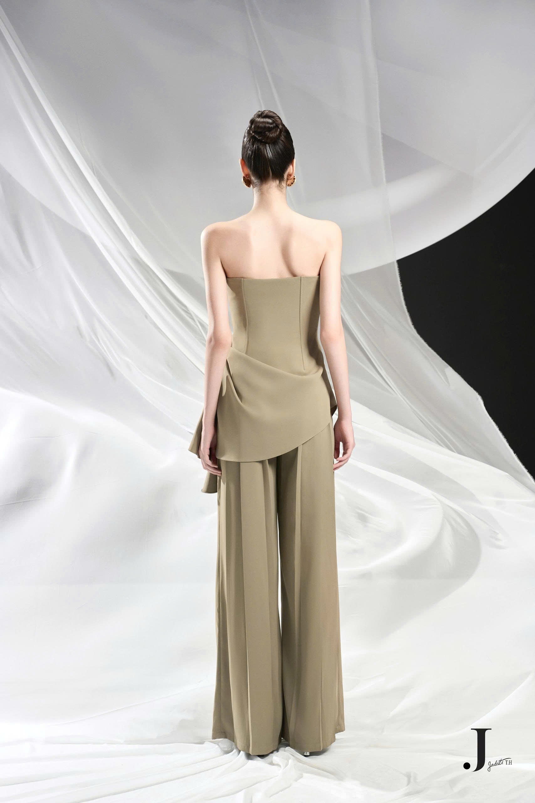 Moss Off-shoulder Top x Vie Moss Pants